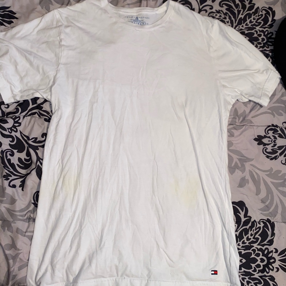 Tommy Hilfiger white tee